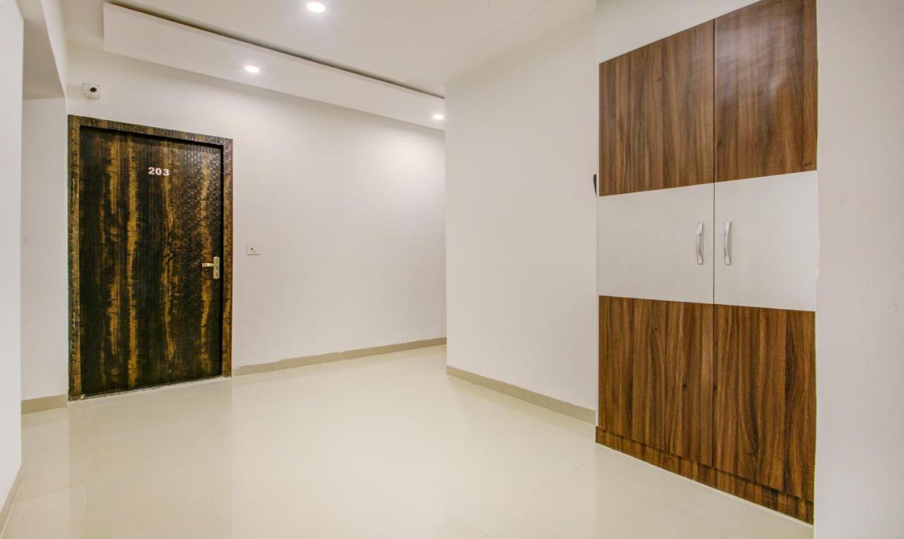 Treebo Kings Inn Vashi Navi Mumbai Exterior foto